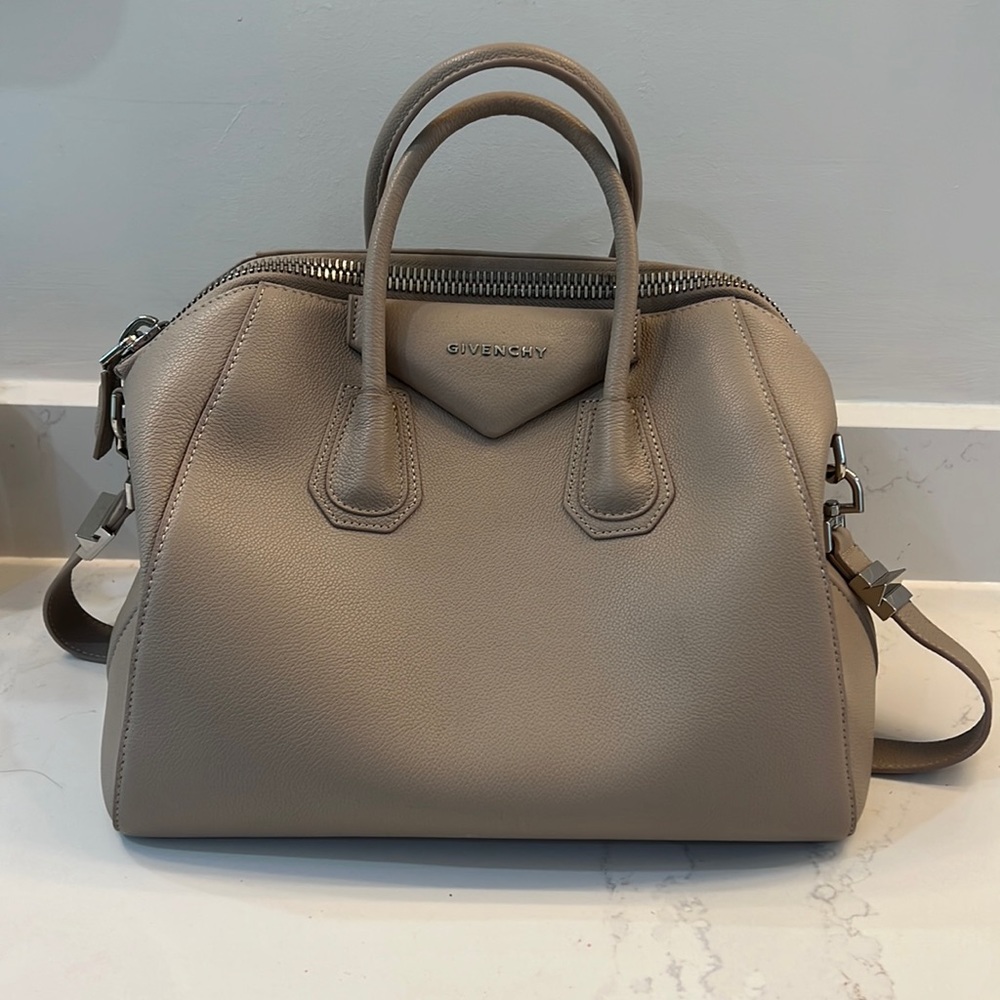 Givenchy Antigona Beige - Beautiful Find